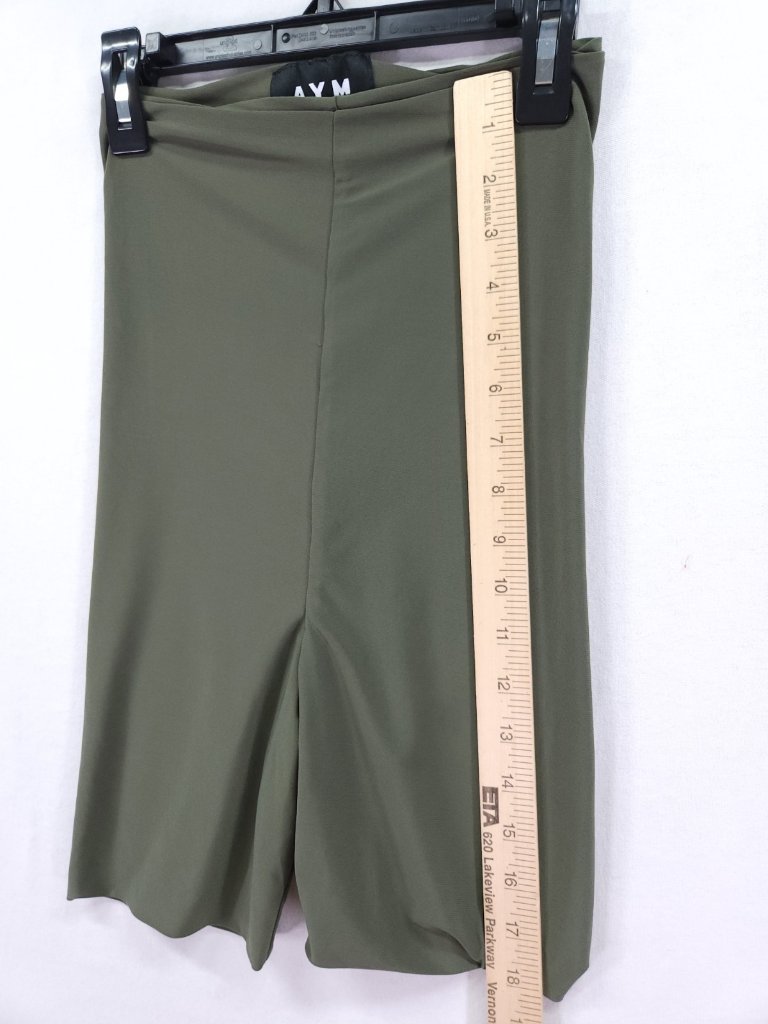 Aym Studio Womens Xs Olive Green High Waist Biker Shorts Stretch Athletic Shorts — image 4 of 7